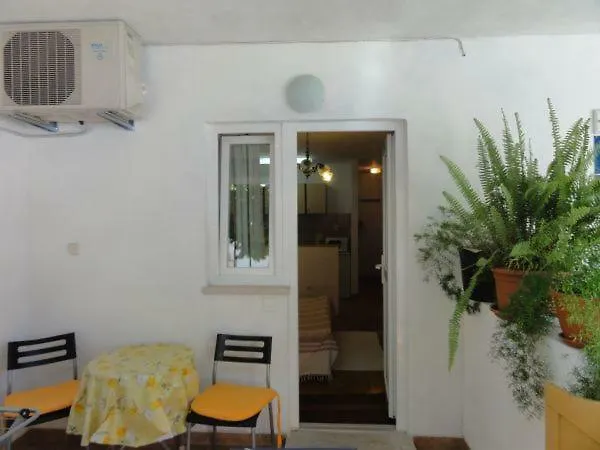 Cozy Apartment Buterer In Rovinj location